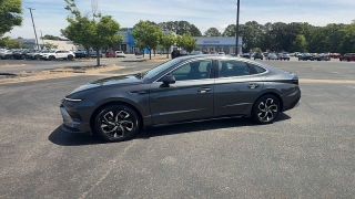 Used 2025  Hyundai Sonata SEL FWD at CarloanExpress&period;Com near Hampton&comma; VA