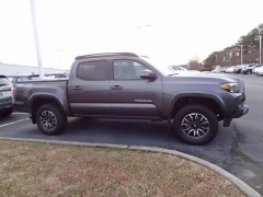 Used 2021  Toyota Tacoma 4WD Double Cab 5' Bed V6 &lpar;Natl&rpar; at CarloanExpress&period;Com near Hampton&comma; VA
