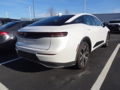 Used 2024  Toyota Crown AWD &lpar;Natl&rpar; at CarloanExpress&period;Com near Hampton&comma; VA