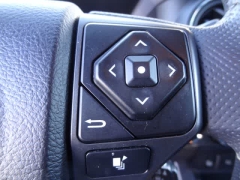 Used 2021  Toyota Tacoma 4WD Double Cab 5' Bed V6 &lpar;Natl&rpar; at CarloanExpress&period;Com near Hampton&comma; VA