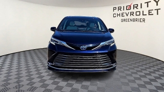 Used 2025  Toyota Sienna Platinum AWD 7-Passenger at CarloanExpress&period;Com near Hampton&comma; VA