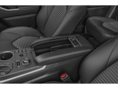 Used 2023  Toyota Highlander FWD (Natl) at CarloanExpress.Com near Hampton, VA