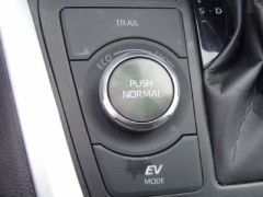 Used 2022  Toyota RAV4 Hybrid XSE AWD at CarloanExpress&period;Com near Hampton&comma; VA