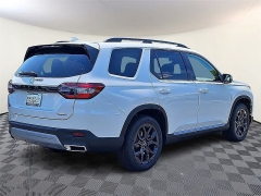 New 2025  Honda Pilot Touring+ AWD at CarloanExpress.Com near Hampton, VA