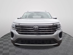 Used 2024  Volkswagen Atlas 2&period;0T SE w&sol;Technology 4MOTION at CarloanExpress&period;Com near Hampton&comma; VA