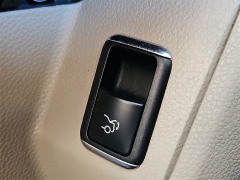 Used 2011  Mercedes-Benz GLK-Class 4d SUV GLK350 at CarloanExpress.Com near Hampton, VA