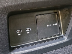 Used 2025  Volkswagen Atlas 2&period;0T SE w&sol;Technology 4MOTION at CarloanExpress&period;Com near Hampton&comma; VA
