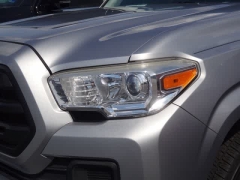 Used 2018  Toyota Tacoma Double Cab 5' Bed I4 4x2 AT &lpar;Natl&rpar; at CarloanExpress&period;Com near Hampton&comma; VA