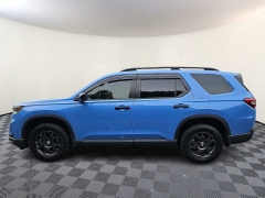 Used 2025  Honda Pilot TrailSport AWD at CarloanExpress&period;Com near Hampton&comma; VA