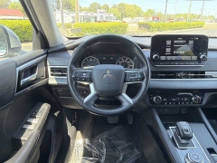 Used 2024  Mitsubishi Outlander SE S-AWC at CarloanExpress&period;Com near Hampton&comma; VA