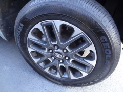 Used 2025  Toyota Tundra 4WD Limited CrewMax 5&period;5ft Bed at CarloanExpress&period;Com near Hampton&comma; VA