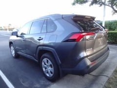 Used 2019  Toyota RAV4 4d SUV FWD LE at CarloanExpress&period;Com near Hampton&comma; VA
