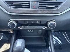 Used 2024  Nissan Altima 2&period;5 SV Sedan at CarloanExpress&period;Com near Hampton&comma; VA