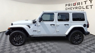 Used 2025  Jeep Wrangler 4xe Sahara 4x4 at CarloanExpress&period;Com near Hampton&comma; VA