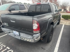 Used 2015  Toyota Tacoma 4WD Double Cab V6 (Natl) at CarloanExpress.Com near Hampton, VA