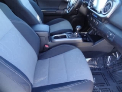 Used 2023  Toyota Tacoma 2WD Double Cab 5' Bed V6 AT (Natl) at CarloanExpress.Com near Hampton, VA