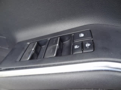 Used 2020  Toyota Highlander AWD (Natl) at CarloanExpress.Com near Hampton, VA