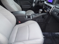 Used 2024  Toyota Tacoma 4WD Double Cab Bed &lpar;Natl&rpar; at CarloanExpress&period;Com near Hampton&comma; VA