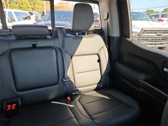 Used 2021  Chevrolet Silverado 1500 2WD Crew Cab 147" LT at CarloanExpress.Com near Hampton, VA