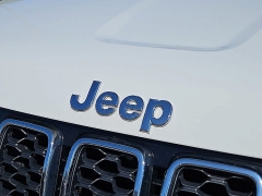 Used 2020  Jeep Grand Cherokee Laredo E 4x4 at CarloanExpress&period;Com near Hampton&comma; VA