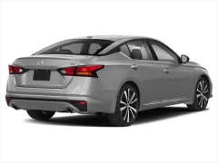 Used 2022  Nissan Altima 2.5 SR Sedan at CarloanExpress.Com near Hampton, VA