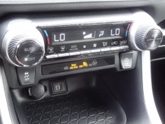 Used 2024  Toyota RAV4 XLE FWD at CarloanExpress&period;Com near Hampton&comma; VA