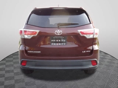 Used 2015  Toyota Highlander AWD 4dr V6 LE &lpar;Natl&rpar; at CarloanExpress&period;Com near Hampton&comma; VA