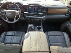 Used 2025  Chevrolet Silverado 1500 4WD Crew Cab 147" High Country at CarloanExpress&period;Com near Hampton&comma; VA