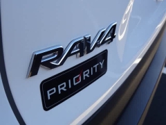 Used 2024  Toyota RAV4 LE AWD at CarloanExpress.Com near Hampton, VA