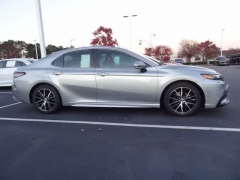 Used 2024  Toyota Camry SE Auto AWD &lpar;Natl&rpar; at CarloanExpress&period;Com near Hampton&comma; VA