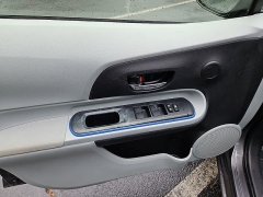Used 2012  Toyota Prius c 5dr HB &lpar;Natl&rpar; at CarloanExpress&period;Com near Hampton&comma; VA