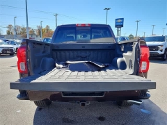 Used 2016  Chevrolet Silverado 1500 4WD Crew Cab 143.5" High Country at CarloanExpress.Com near Hampton, VA