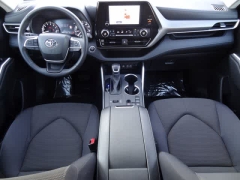 Used 2025  Toyota Highlander FWD &lpar;Natl&rpar; at CarloanExpress&period;Com near Hampton&comma; VA