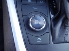 Used 2025  Toyota RAV4 Hybrid Limited AWD at CarloanExpress&period;Com near Hampton&comma; VA