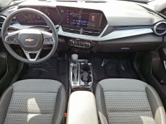 Used 2024  Chevrolet Trax FWD 4dr LT at CarloanExpress&period;Com near Hampton&comma; VA