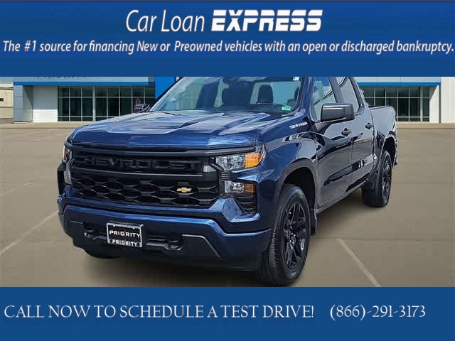 Used 2022  Chevrolet Silverado 1500 4WD Crew Cab 147" Custom at CarloanExpress.Com near Hampton, VA