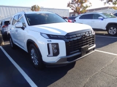 Used 2023  Hyundai Palisade SEL AWD at CarloanExpress.Com near Hampton, VA