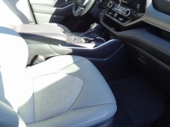 Used 2023  Toyota Highlander Hybrid Bronze Edition AWD at CarloanExpress.Com near Hampton, VA