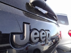 Used 2021  Jeep Grand Cherokee 80th Anniversary 4x2 at CarloanExpress&period;Com near Hampton&comma; VA