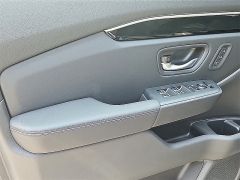 New 2025  Honda Pilot Touring+ 2WD at CarloanExpress.Com near Hampton, VA