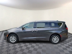 Used 2020  Chrysler Pacifica 4d Wagon Touring at CarloanExpress&period;Com near Hampton&comma; VA