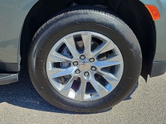 Used 2024  Chevrolet Suburban 2WD 4dr Premier at CarloanExpress&period;Com near Hampton&comma; VA