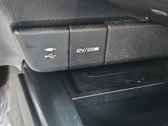 Used 2018  Toyota Camry Hybrid CVT &lpar;Natl&rpar; at CarloanExpress&period;Com near Hampton&comma; VA