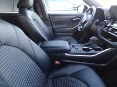 Used 2025  Toyota Highlander AWD &lpar;Natl&rpar; at CarloanExpress&period;Com near Hampton&comma; VA