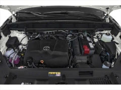 Used 2021  Toyota Highlander XLE FWD at CarloanExpress&period;Com near Hampton&comma; VA