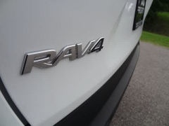 Used 2024  Toyota RAV4 XLE FWD at CarloanExpress&period;Com near Hampton&comma; VA