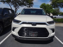 Used 2024  Toyota Grand Highlander AWD &lpar;Natl&rpar; at CarloanExpress&period;Com near Hampton&comma; VA