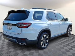 New 2026  Honda Pilot Touring AWD at CarloanExpress&period;Com near Hampton&comma; VA