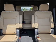 Used 2024  Chevrolet Tahoe 4WD 4dr Premier at CarloanExpress&period;Com near Hampton&comma; VA