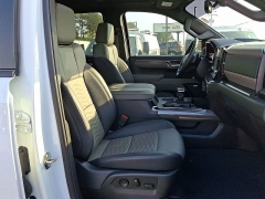 Used 2025  Chevrolet Silverado 1500 4WD Crew Cab 147" ZR2 at CarloanExpress&period;Com near Hampton&comma; VA